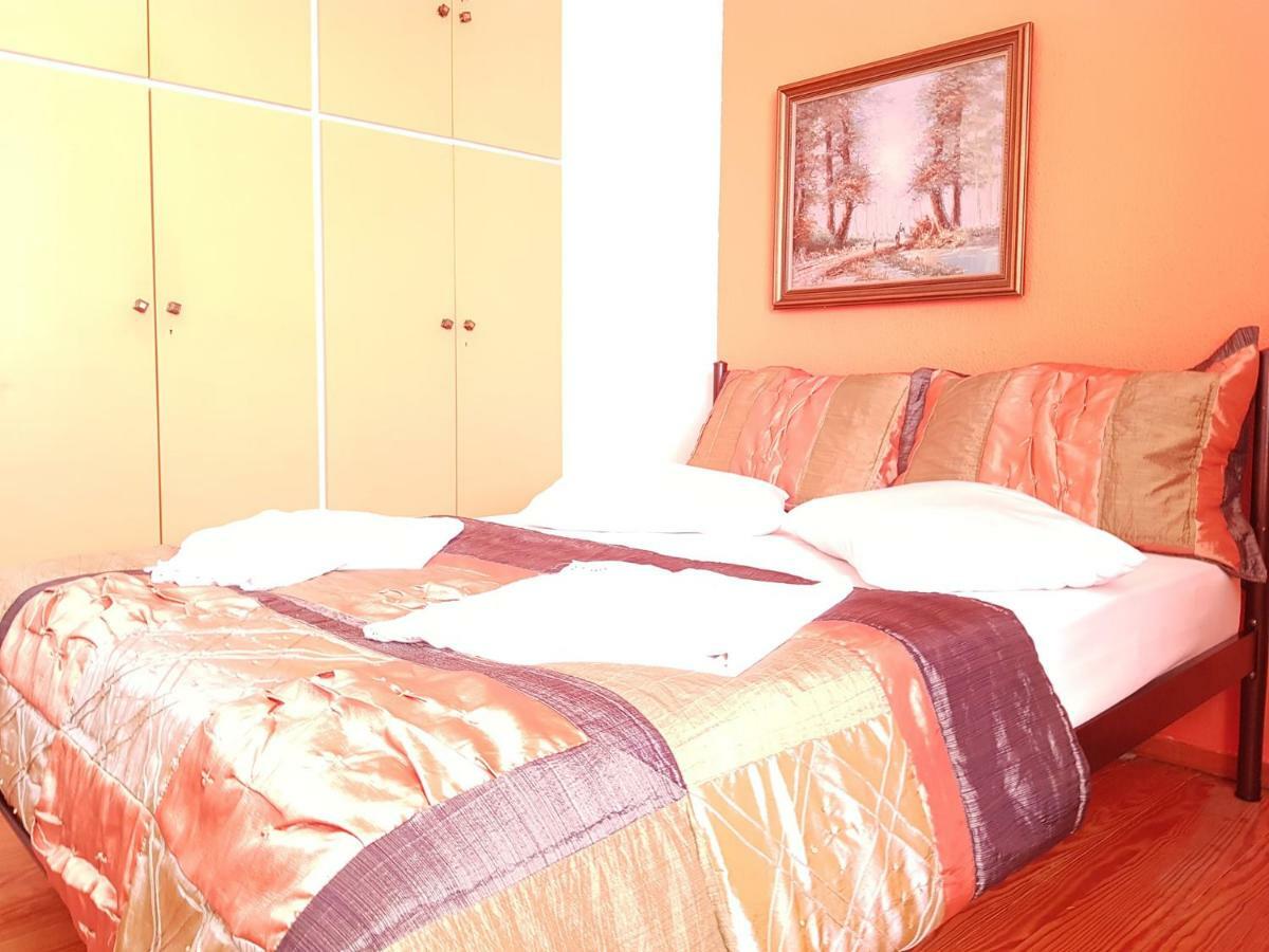 Villa Blue. Two Storey House, 100 Meters From Sea Rafína Exterior foto