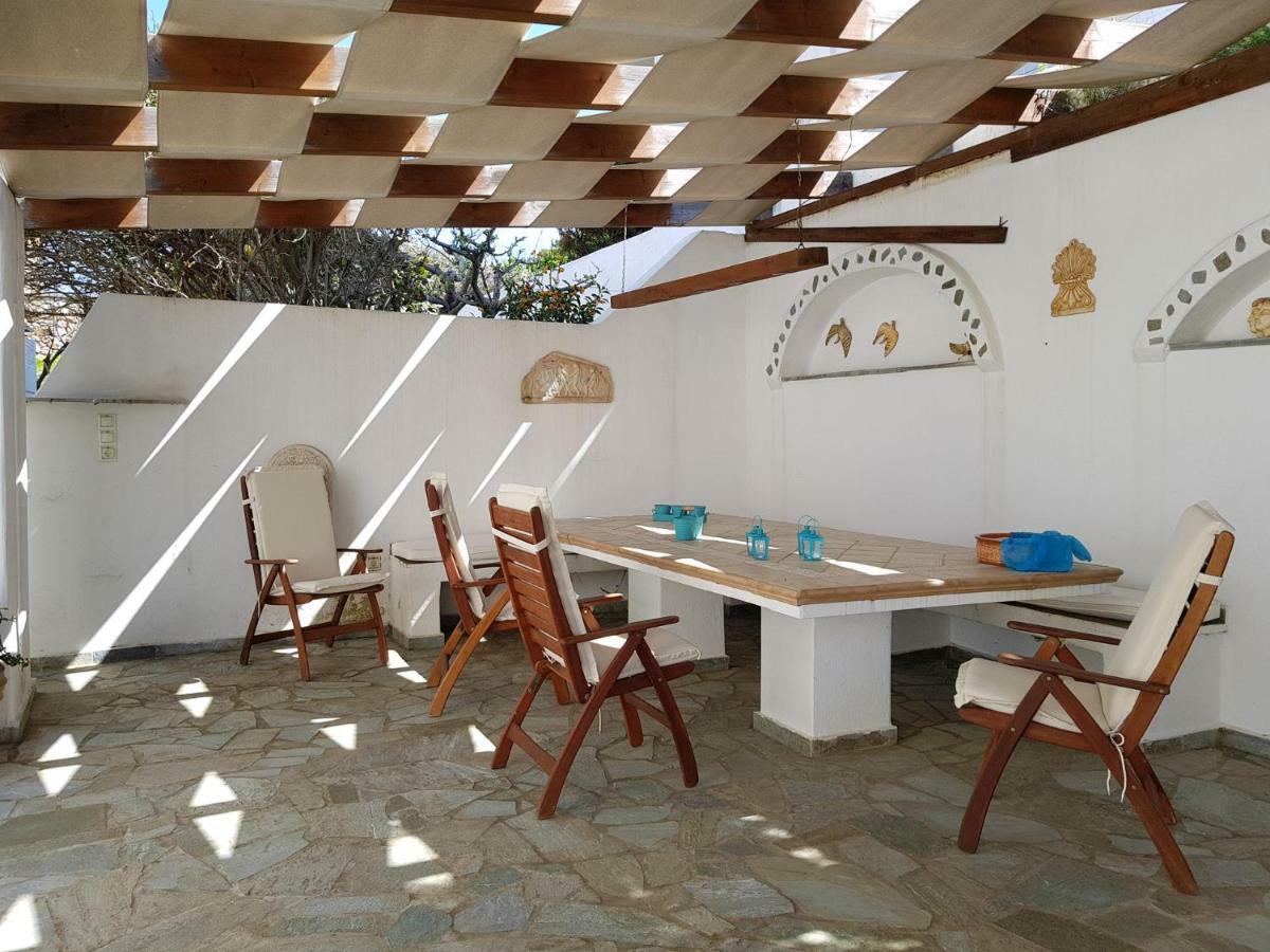 Villa Blue. Two Storey House, 100 Meters From Sea Rafína Exterior foto