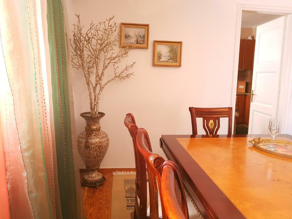 Villa Blue. Two Storey House, 100 Meters From Sea Rafína Exterior foto